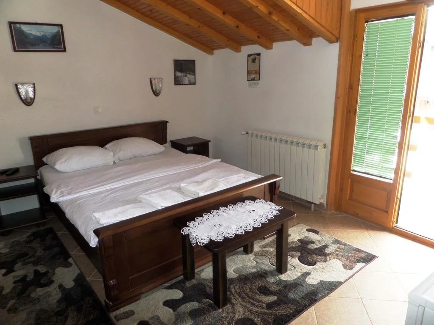 Отель Zlatni Bor