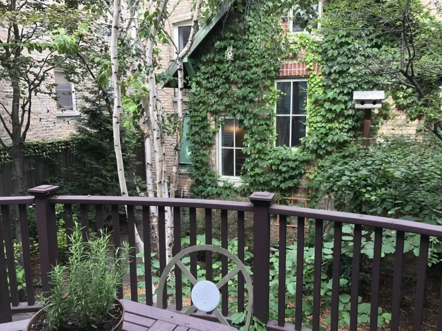 Magnolia Coach House