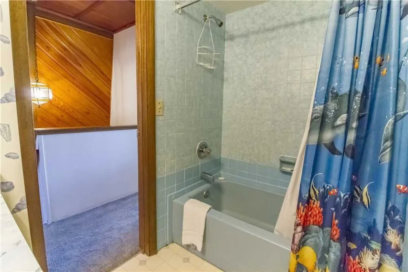 Oasis Beach House, 2 Bedrooms, Sleeps 6, Beach Front, HDTV, WiFi