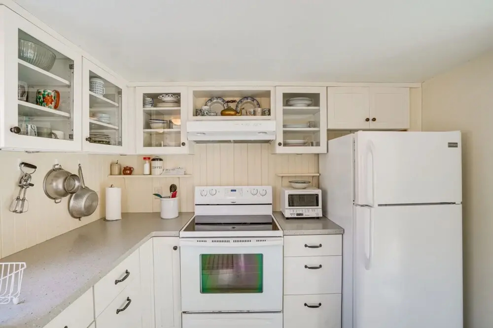 Cozy Berkshires Cottage w/ 11 Private Acres!
