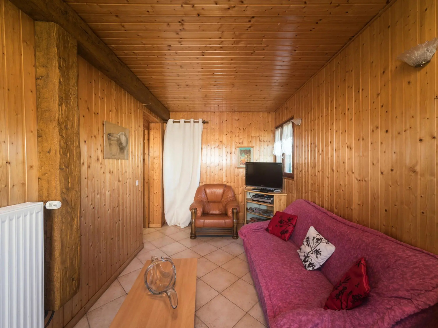 Quaint Holiday Home In Girmont-Val-d'Ajol with Private Terrace
