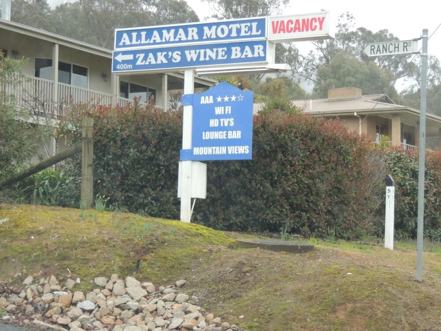Allamar Motel