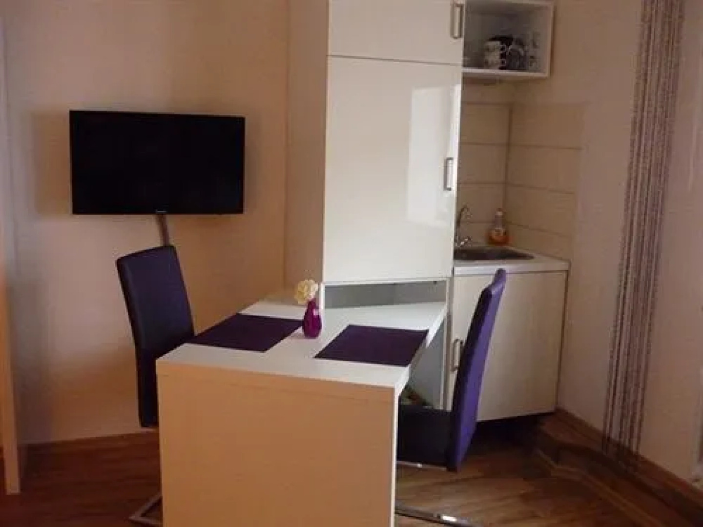 Hallbergerhof Hotel & Hostel