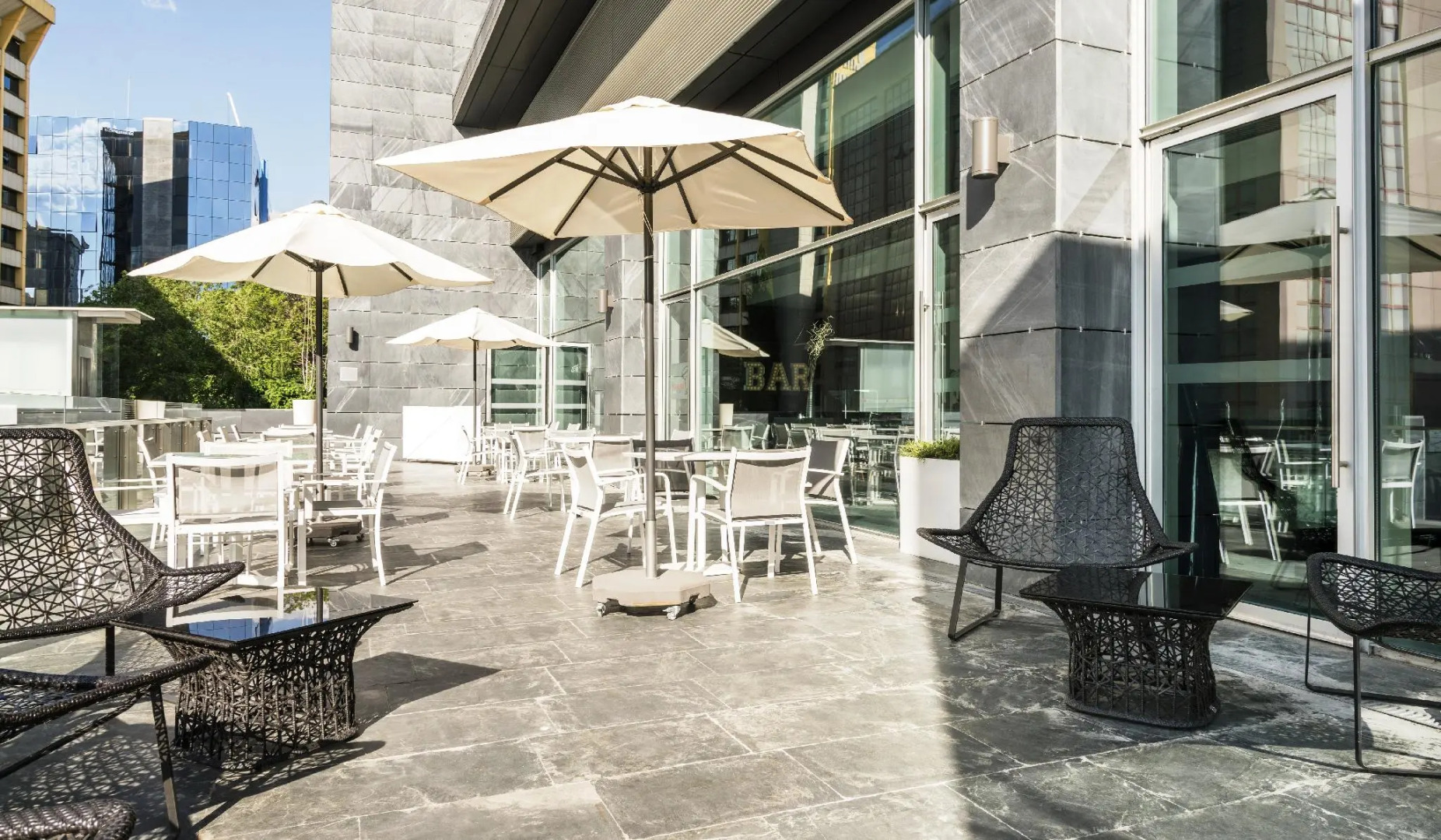 Отель ILUNION Atrium