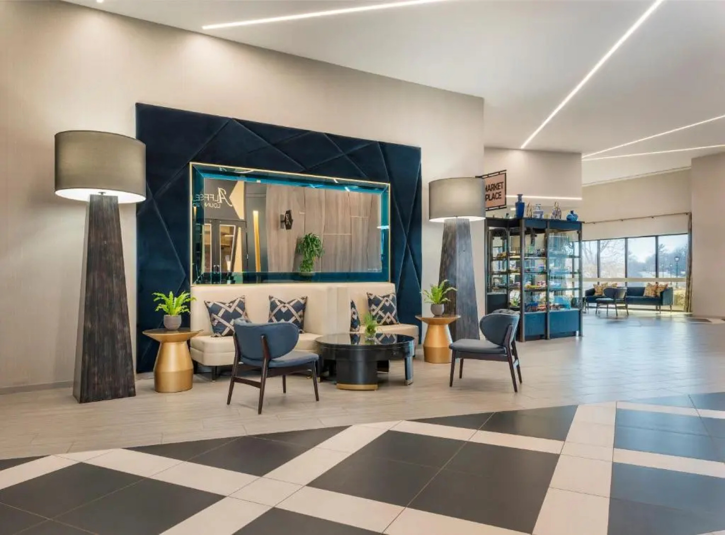 Crowne Plaza Providence-Warwick Airport by IHG