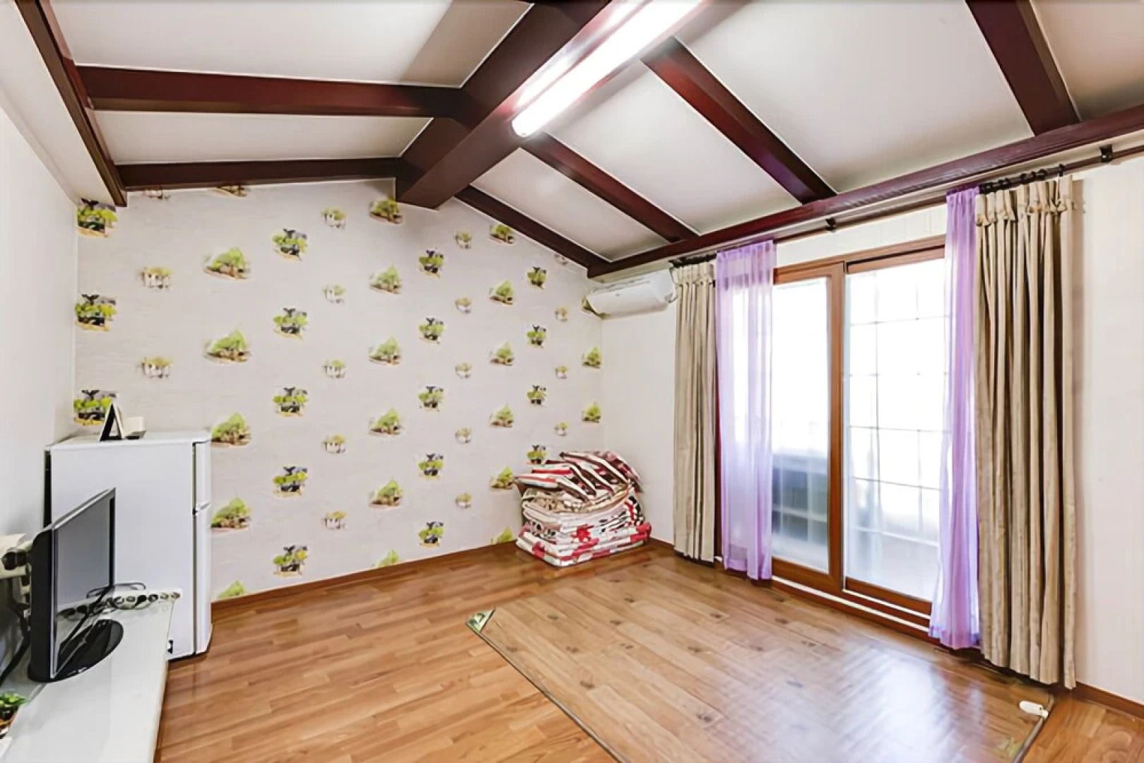 Yeongju Buseoksa Ganeun Gilae Pension