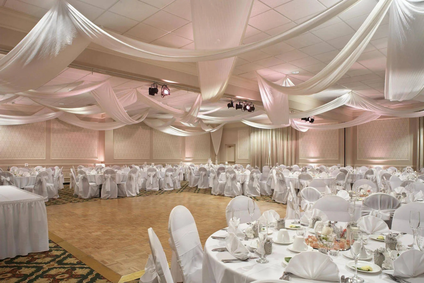 Doubletree By Hilton Akron/Fairlawn