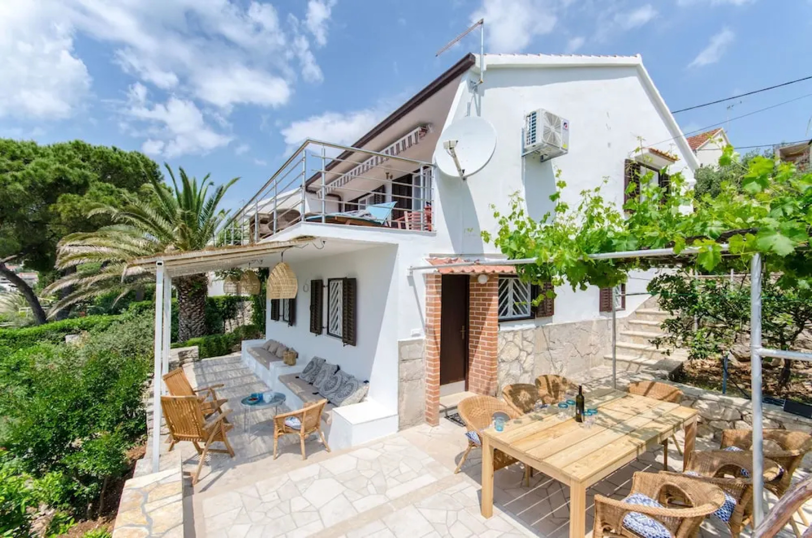 Seafront House Mavarcica