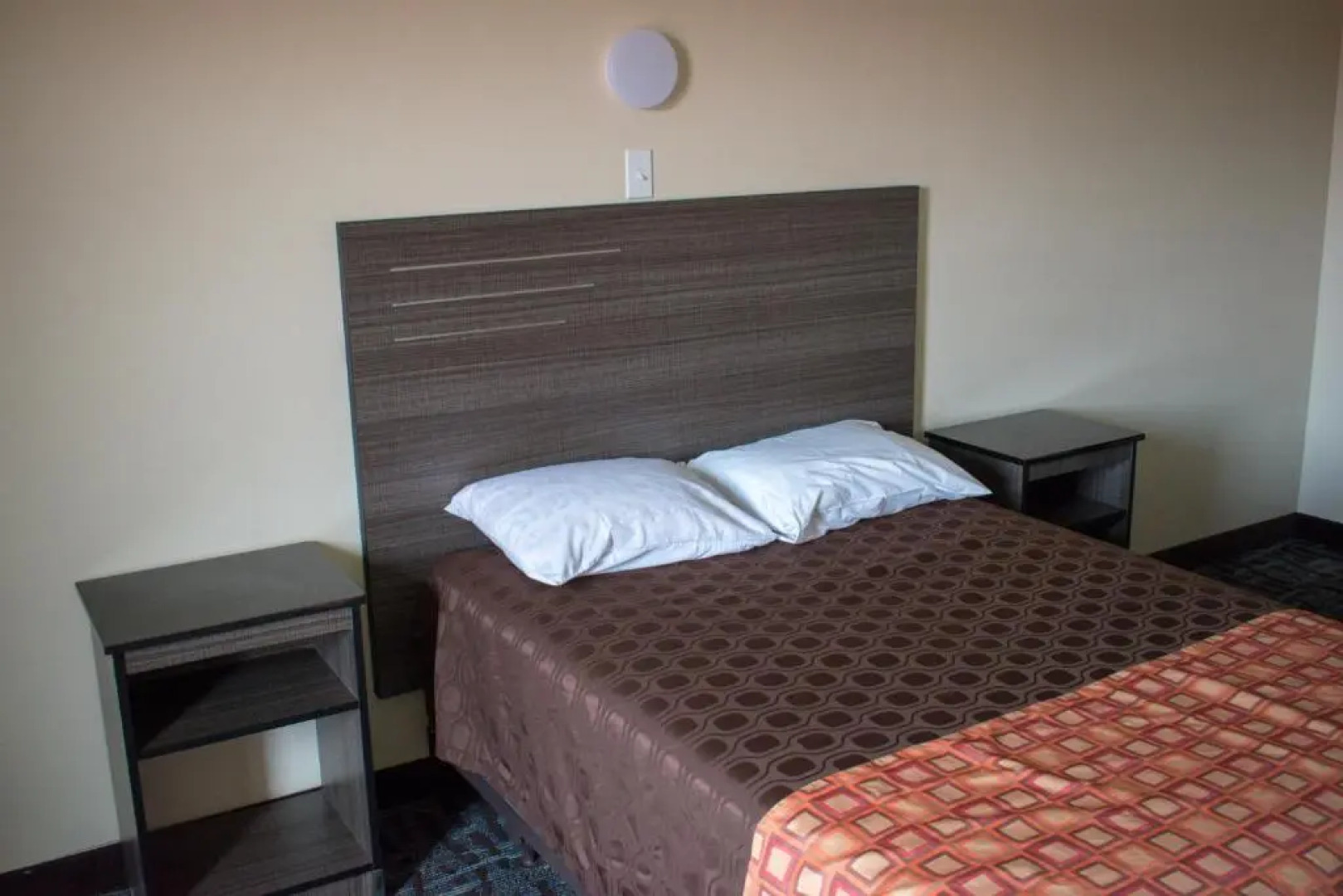 Inn Of Lenoir Motor Lodge