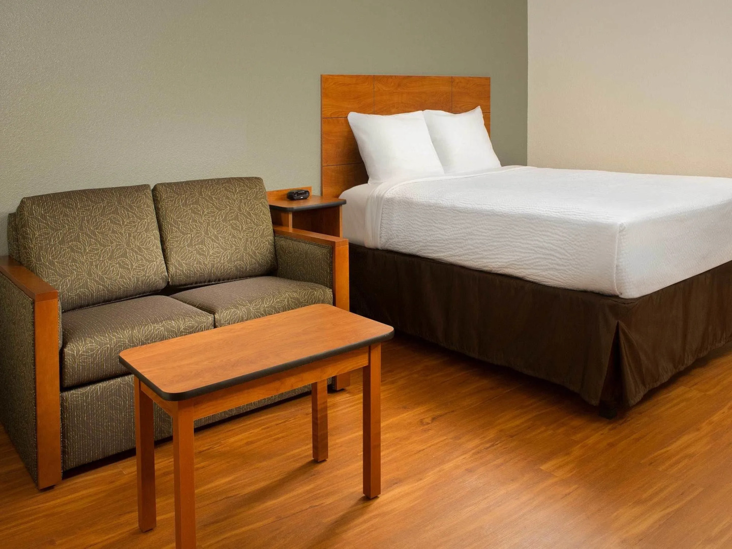 Extended Stay America Select Suites - Lake Worth