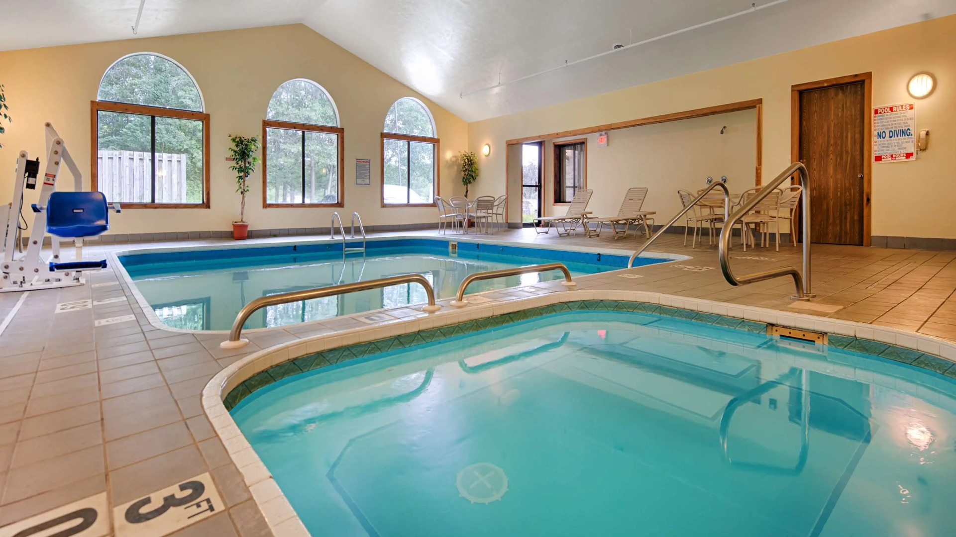 Best Western Plaza Hotel Saugatuck