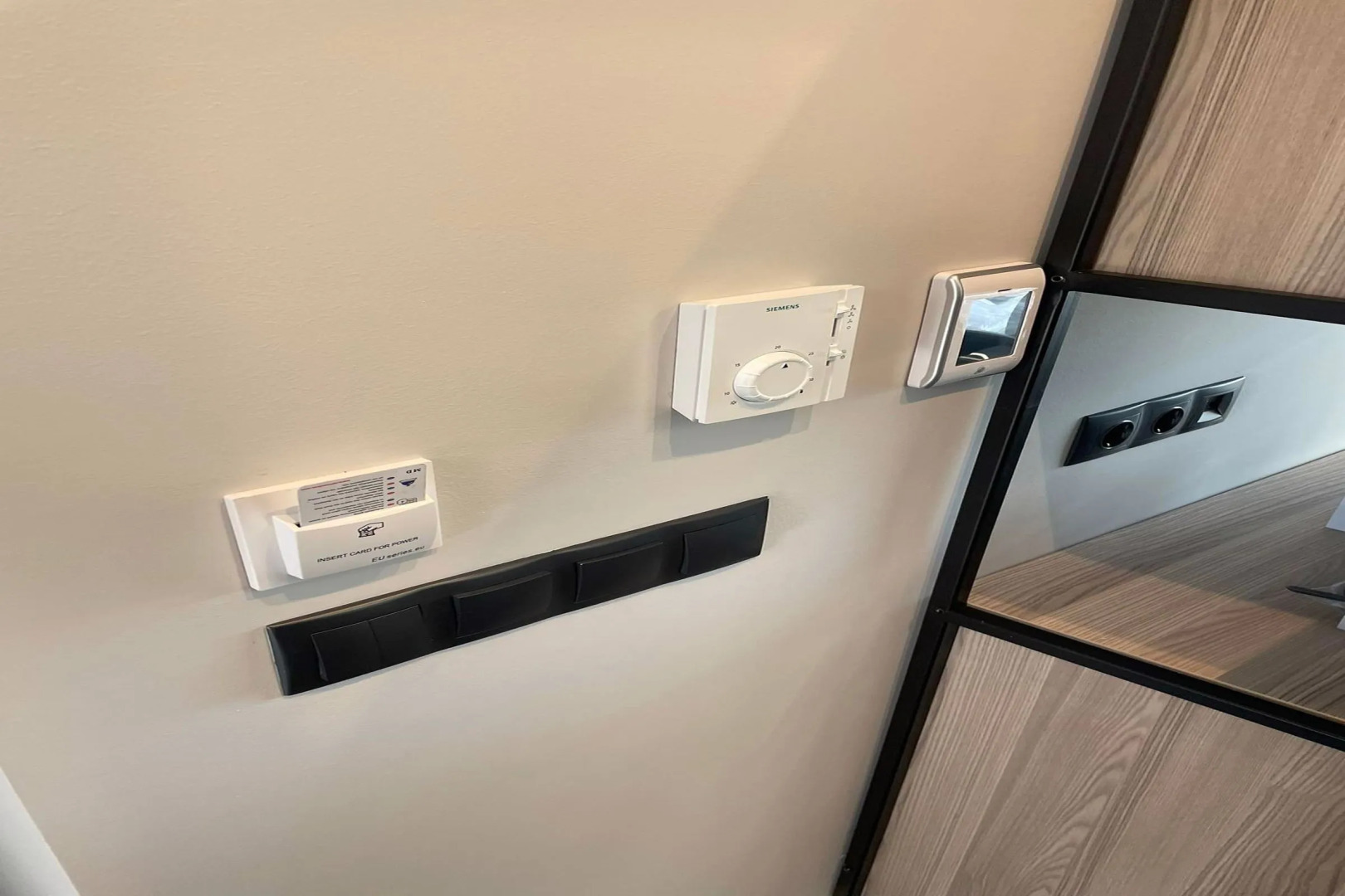 Serenity Suites Sea View 2