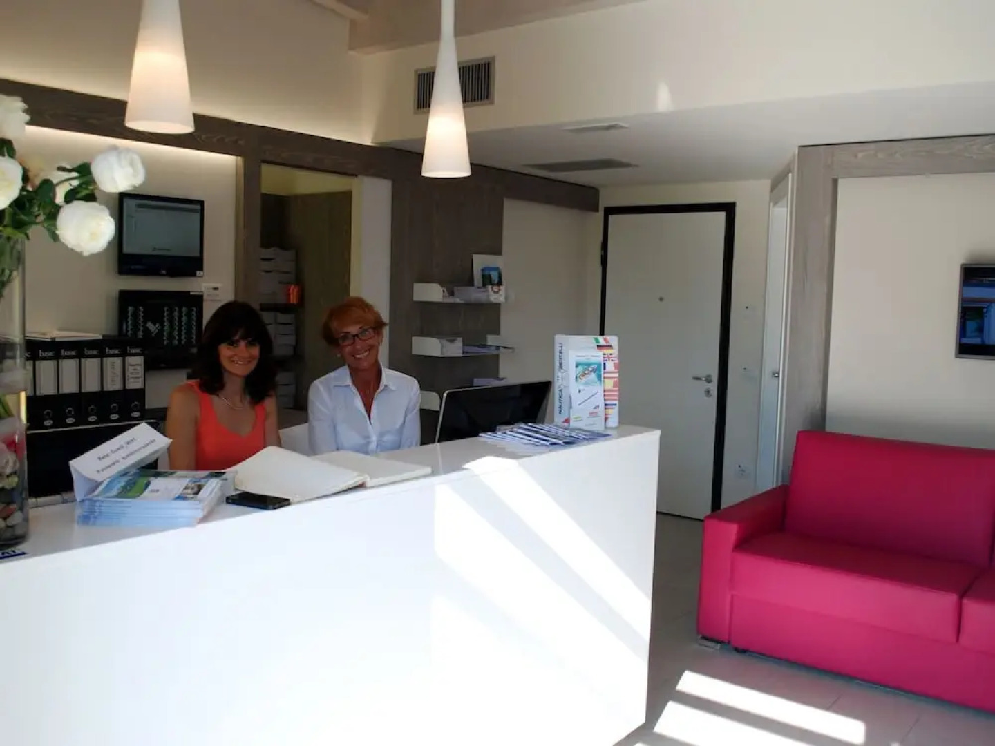 New Residence by Lake Iseo, Surrounded by Green