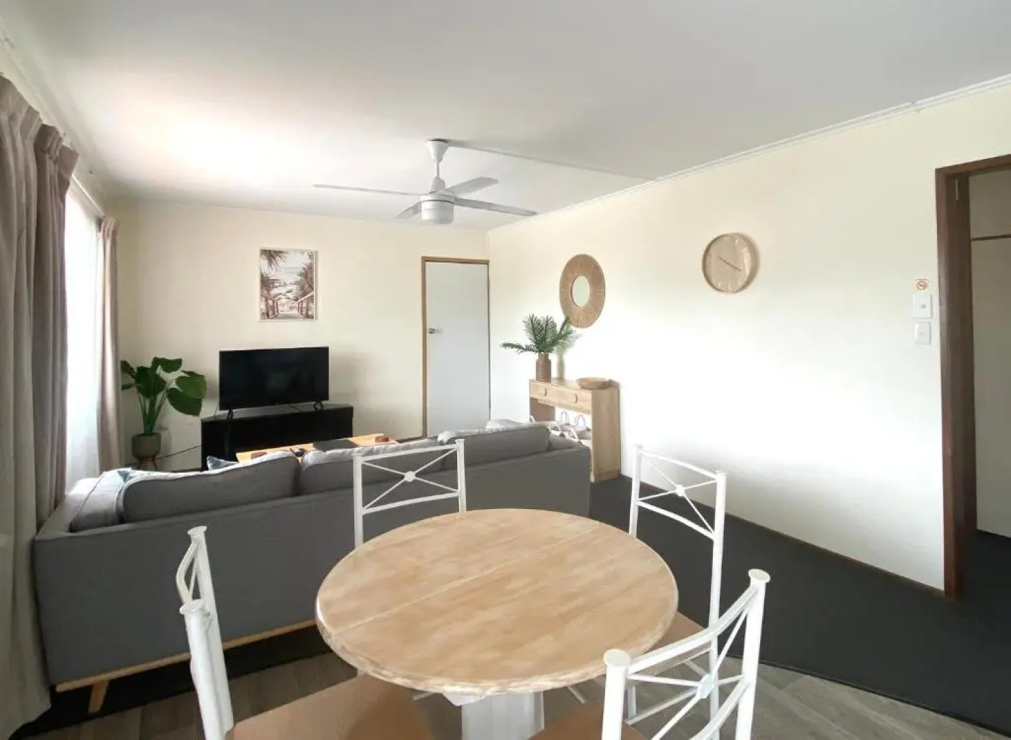 Palm View Holiday Apartments