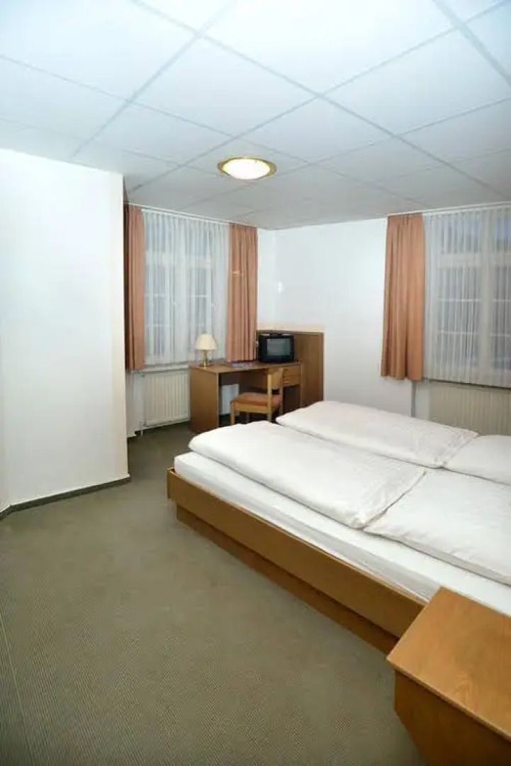 Hostel 1A Zimmer frei