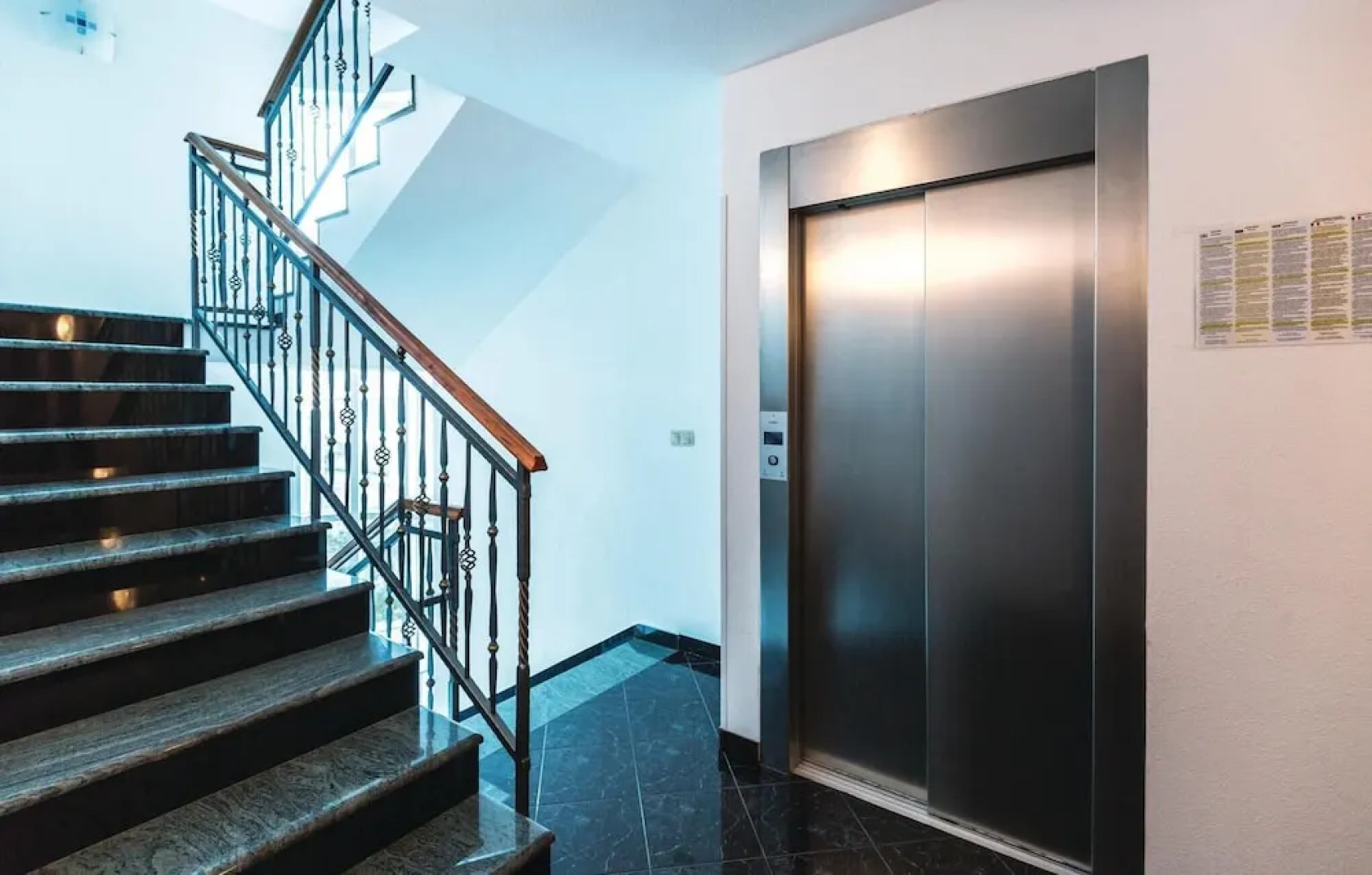 Awesome Home in Makarska With Wifi and 1 Bedrooms