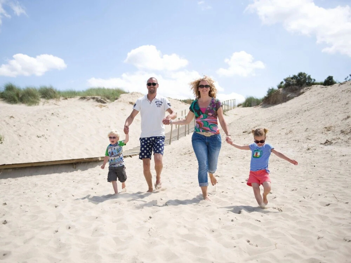 Detached Villa with Two Bathrooms, 400 M. From the Beach