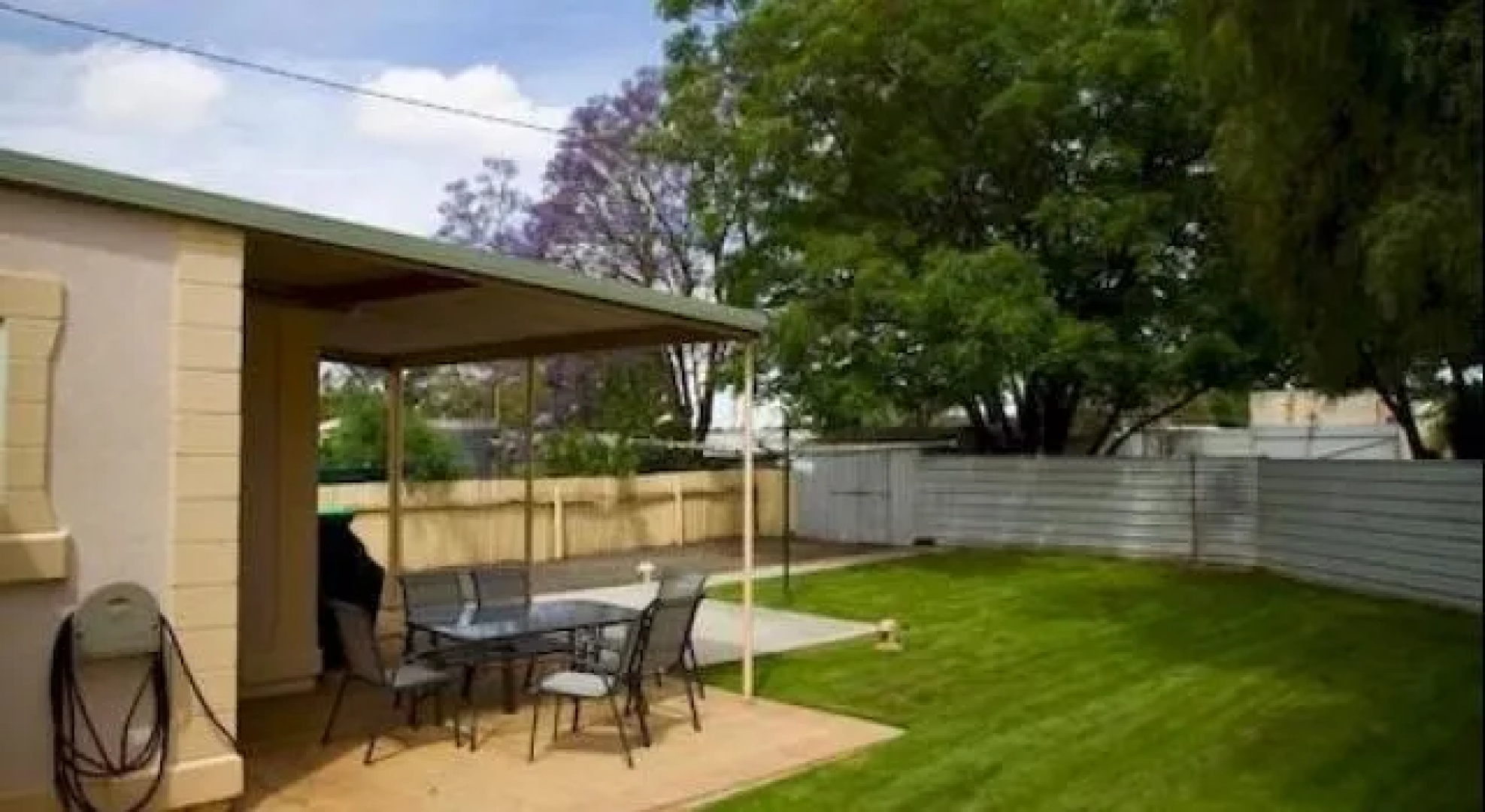 Silver City Cottages