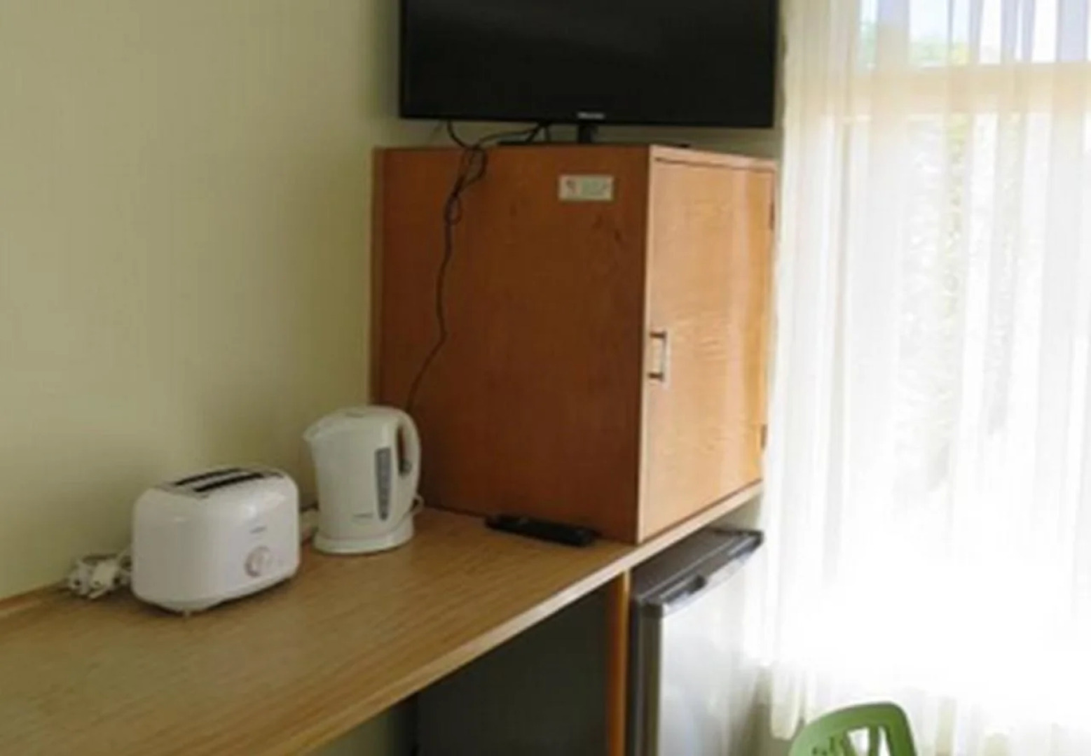 Shifting Sands Motel