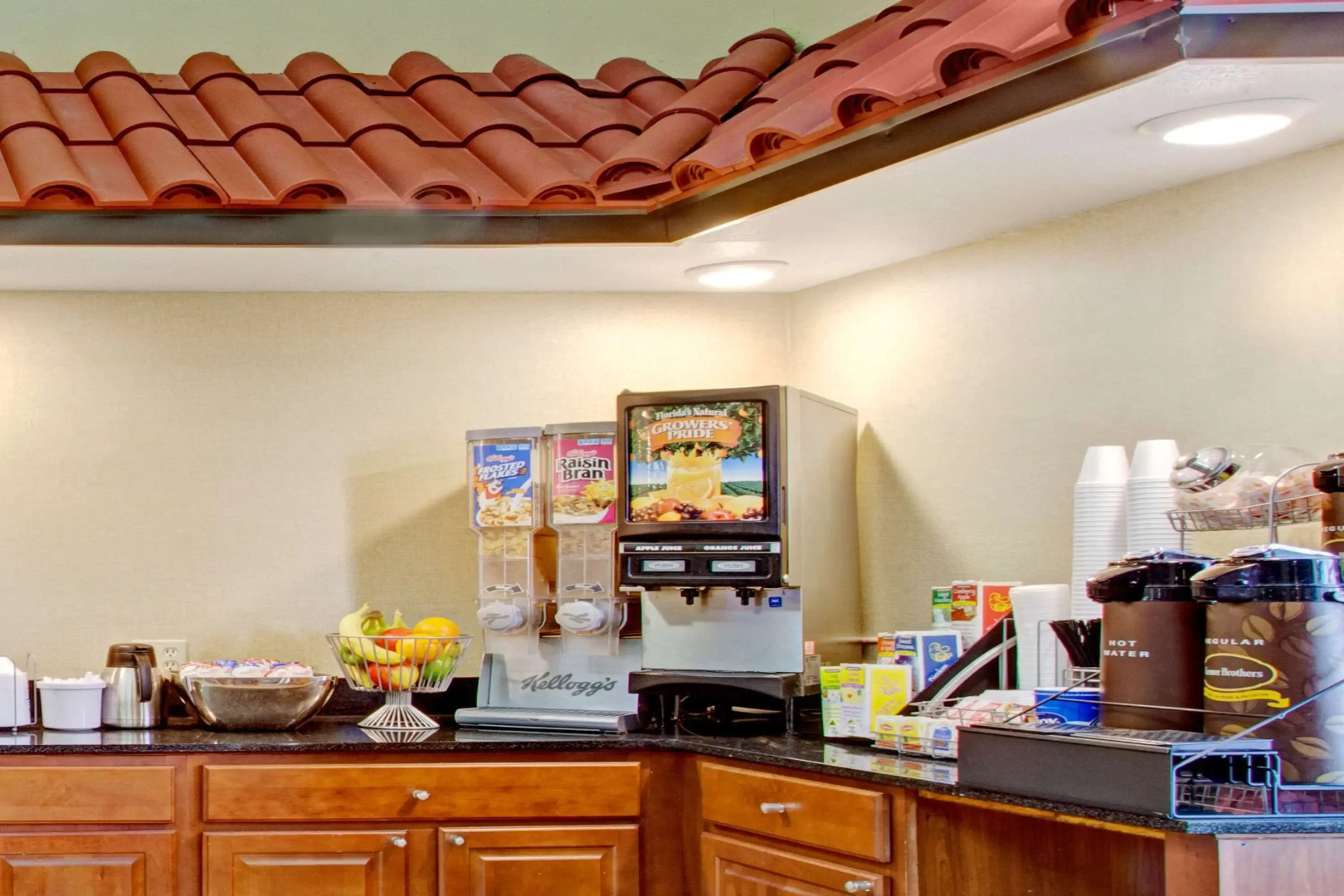 Super 8 by Wyndham Forrest City AR