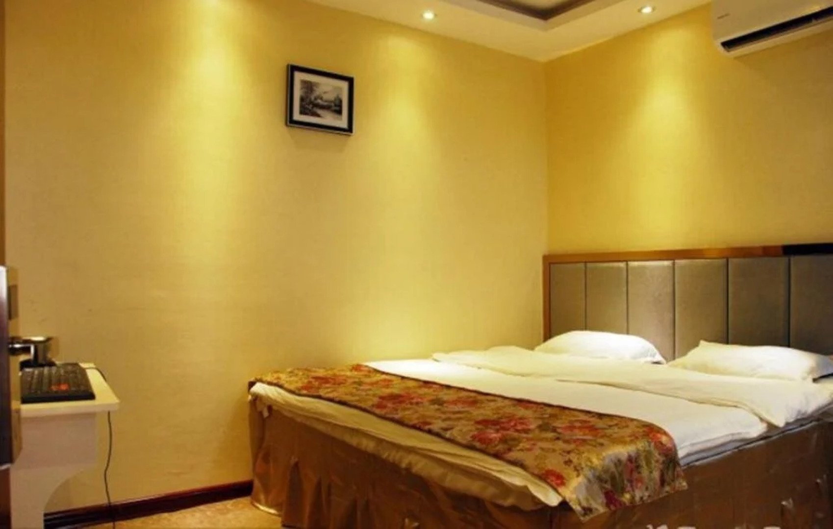 Mudanjiang Jade Express Inn