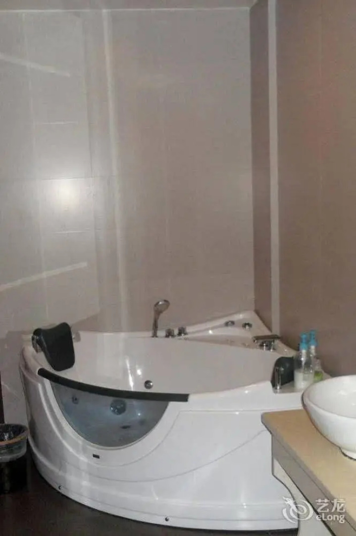 Jin Teng Business Hotel