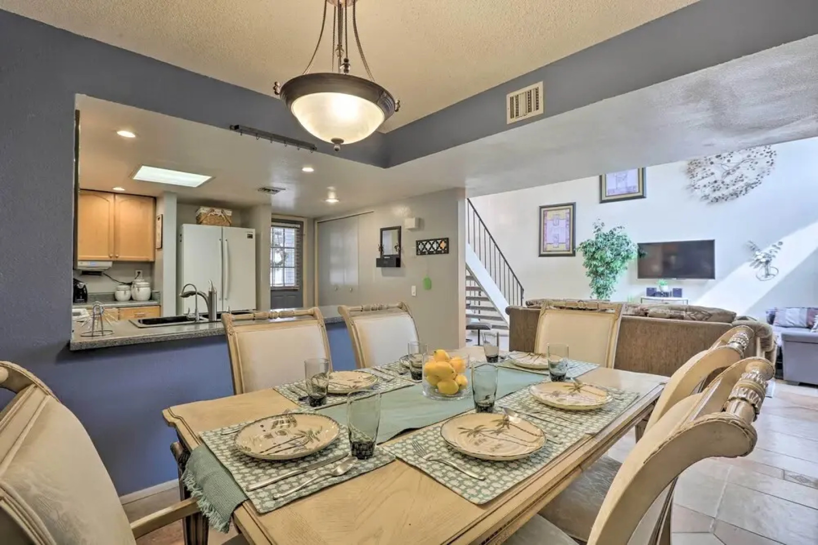 Dog-friendly Tucson Home w/ Patio & Hot Tub