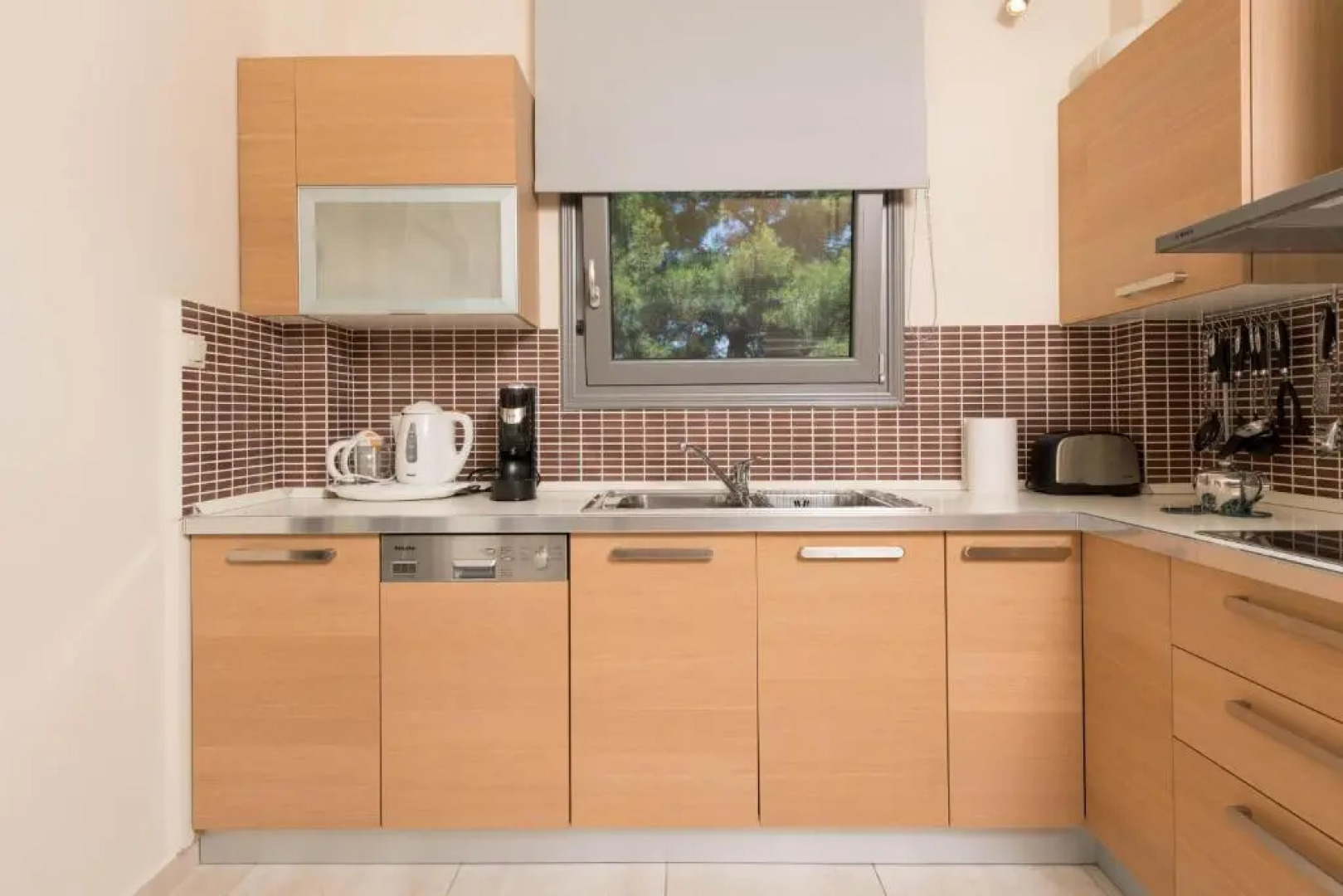 Louloudis Pool Villa