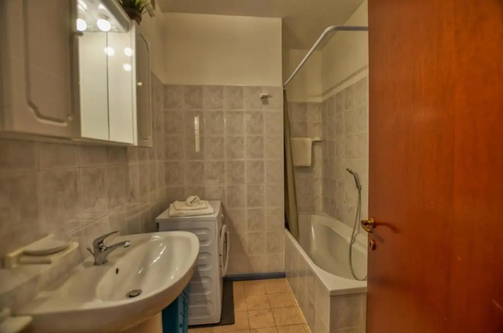 Cipresso 20 - 21 am Wasser