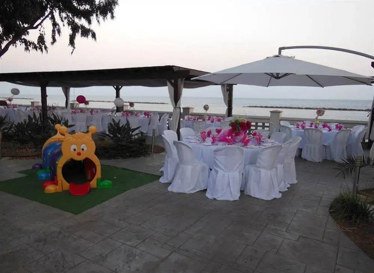 Aquarius Beach Hotel