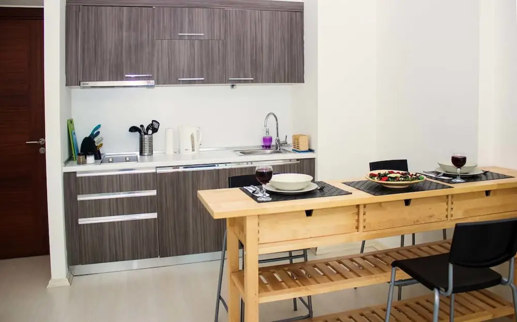 Flora Suites