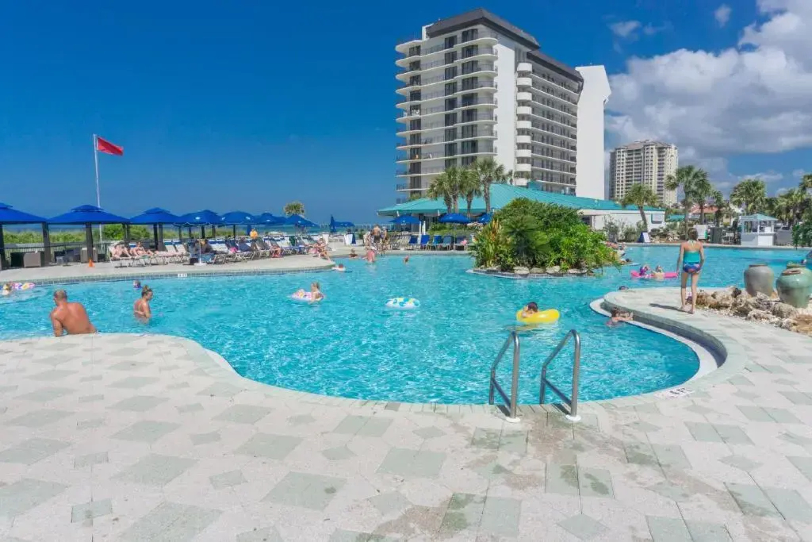 Edgewater Beach & Golf Resort by Panhandle Getaways