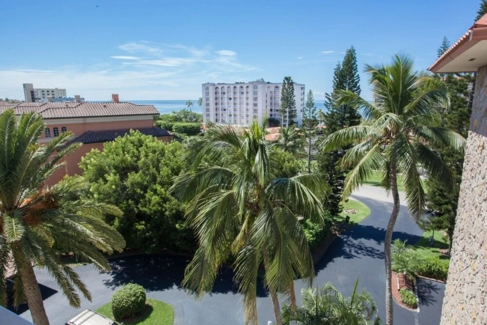 Casa Bonita Royale 602 - 2 Br Condo