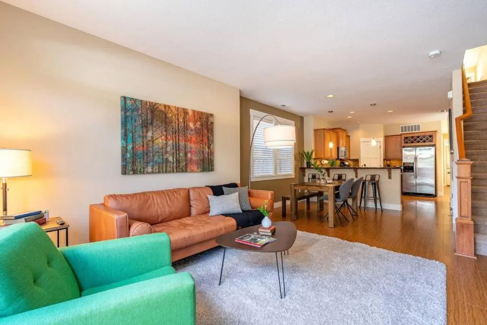 Modern home, Four bedrooms, King Beds