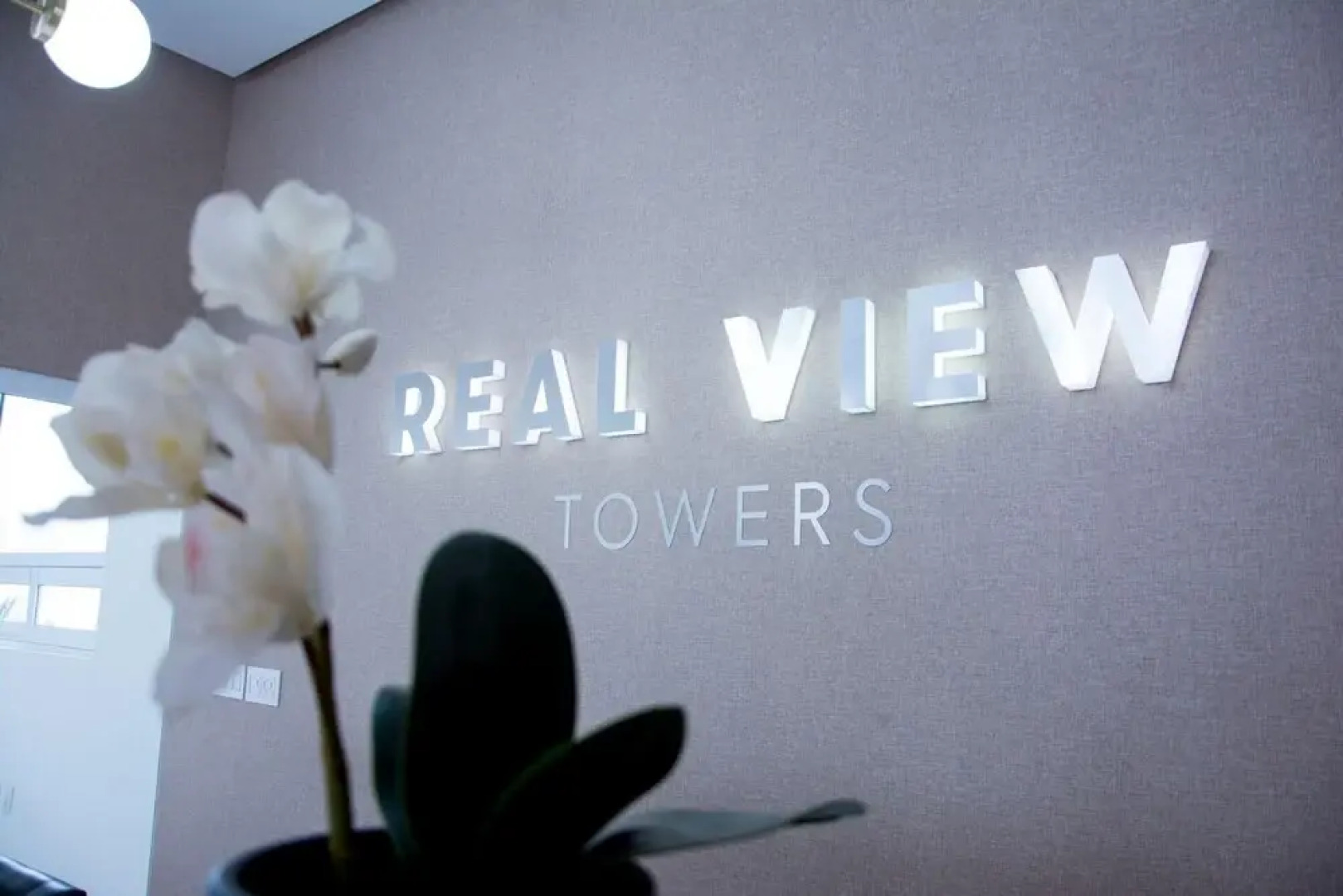 Real View Towers E506 by Casago