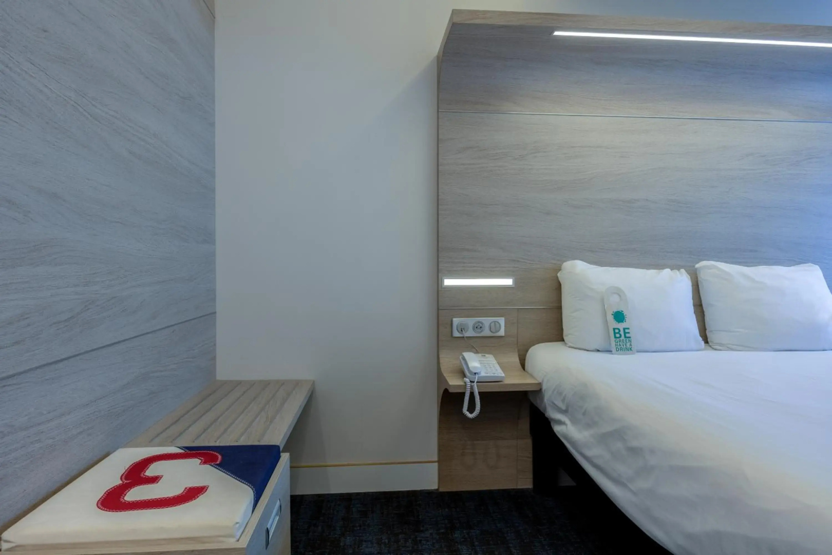 ibis Styles La Rochelle Centre Vieux Port