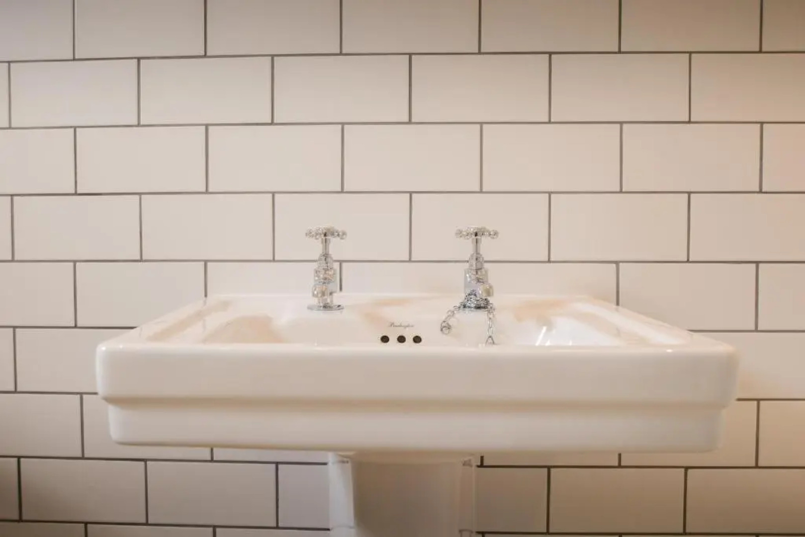 Kirklea Island Suites