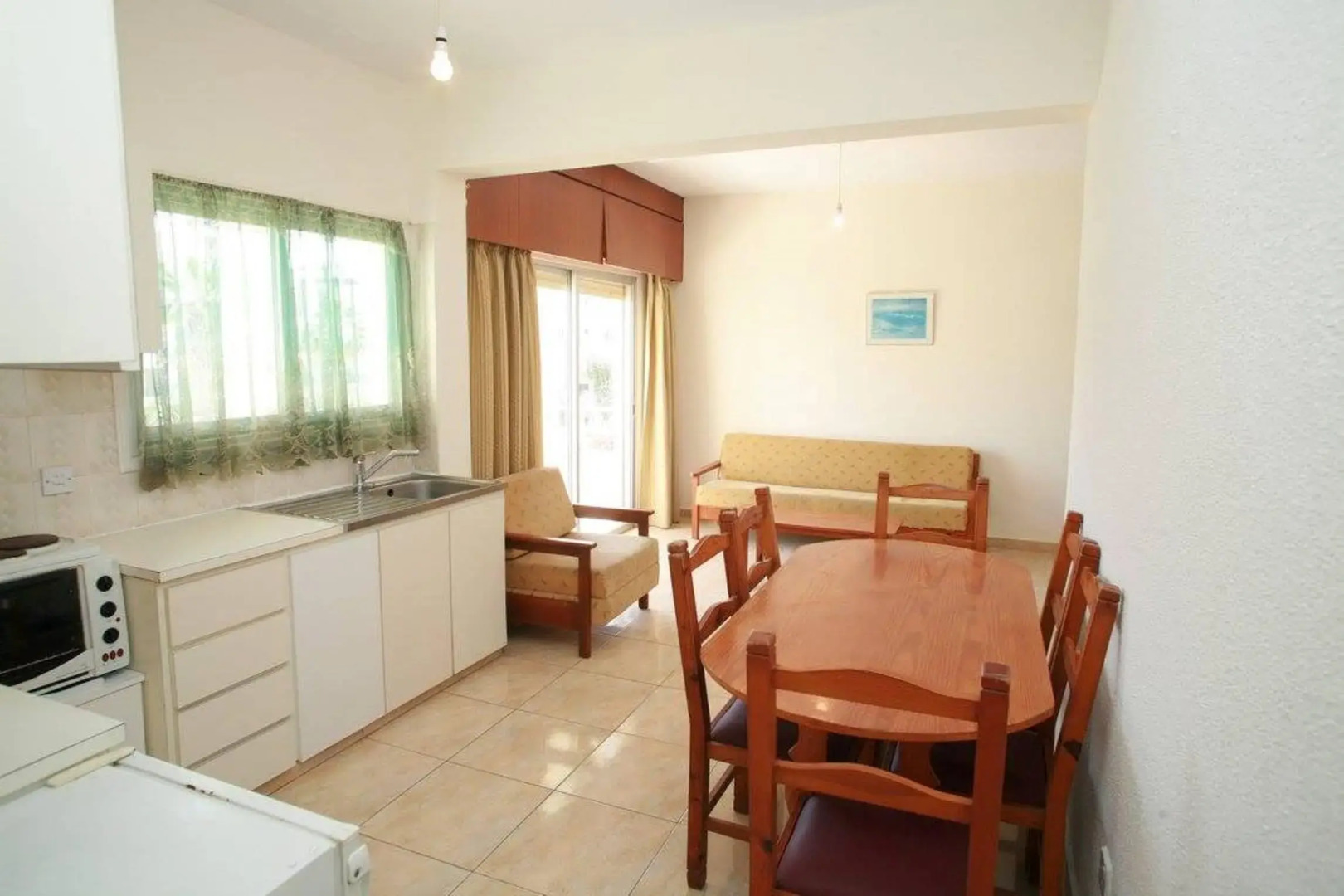 New York Plaza Hotel Apartments