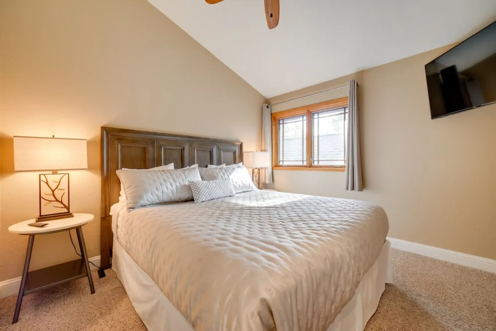 4 Mi to Ski Mt Rose: Sleek Reno-lake Tahoe Home