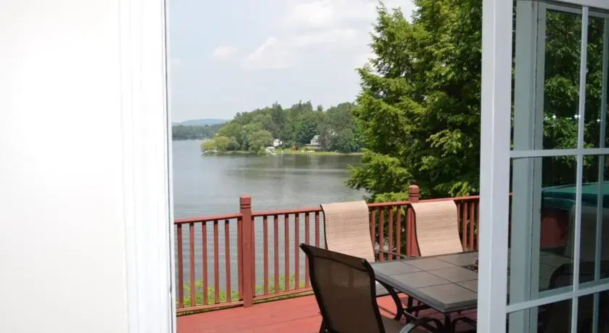 Lake View Paradise - Goodyear Lake