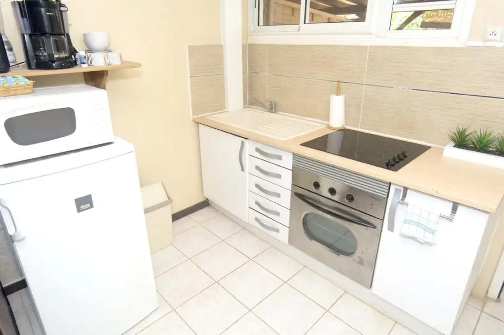 Studio in Fort-de-france, With Furnished Terrace and Wifi - 4 km From