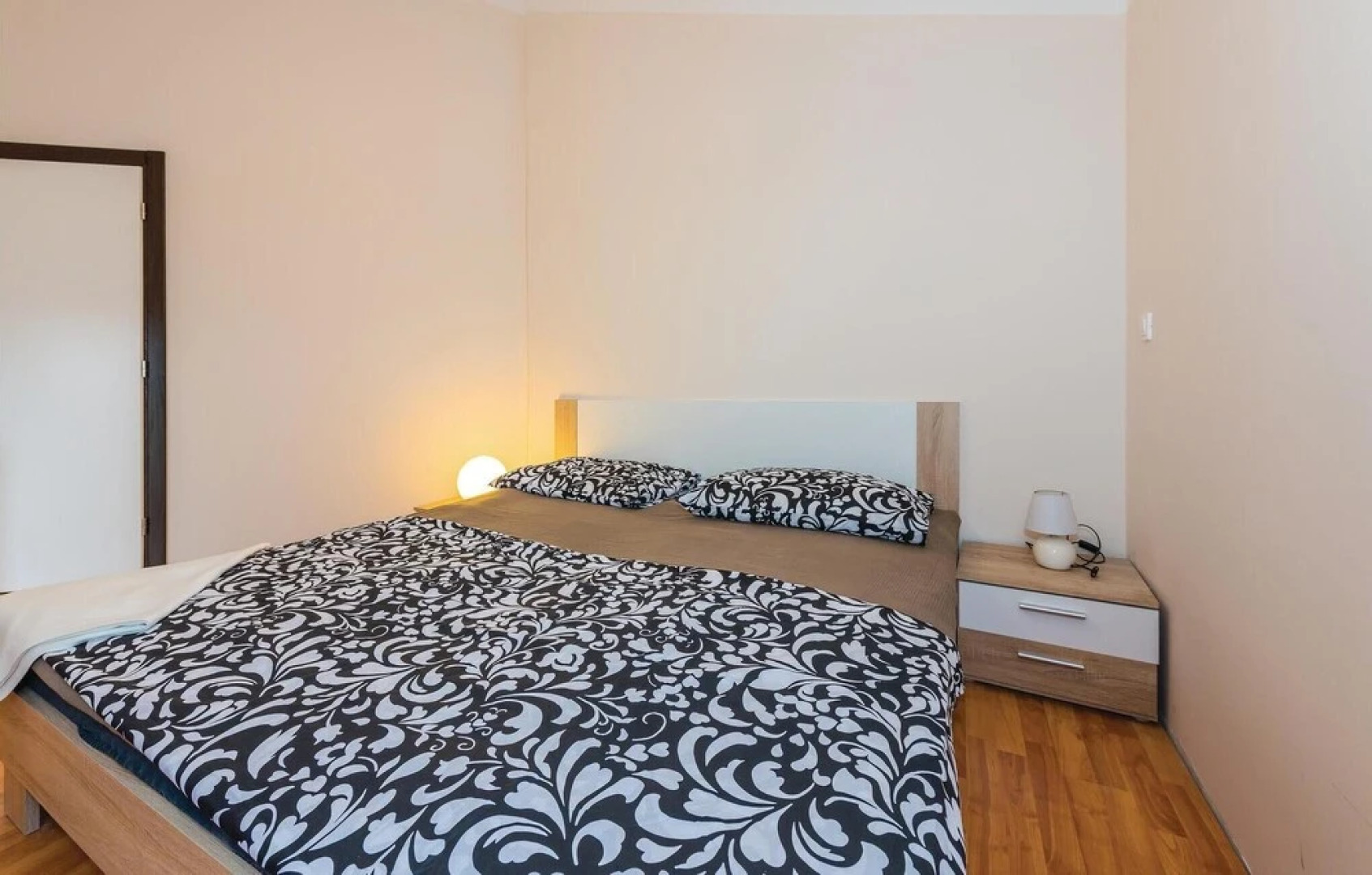 Stunning Home in Skradin-dubavice With Wifi and 4 Bedrooms