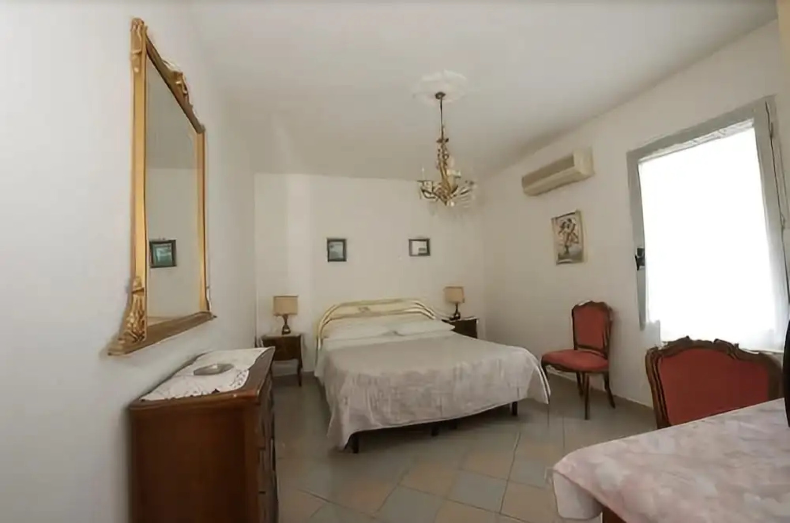 Barbara House - Guest House