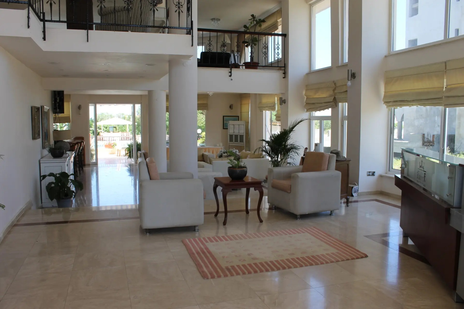 The Prince Inn Hotel & Villas