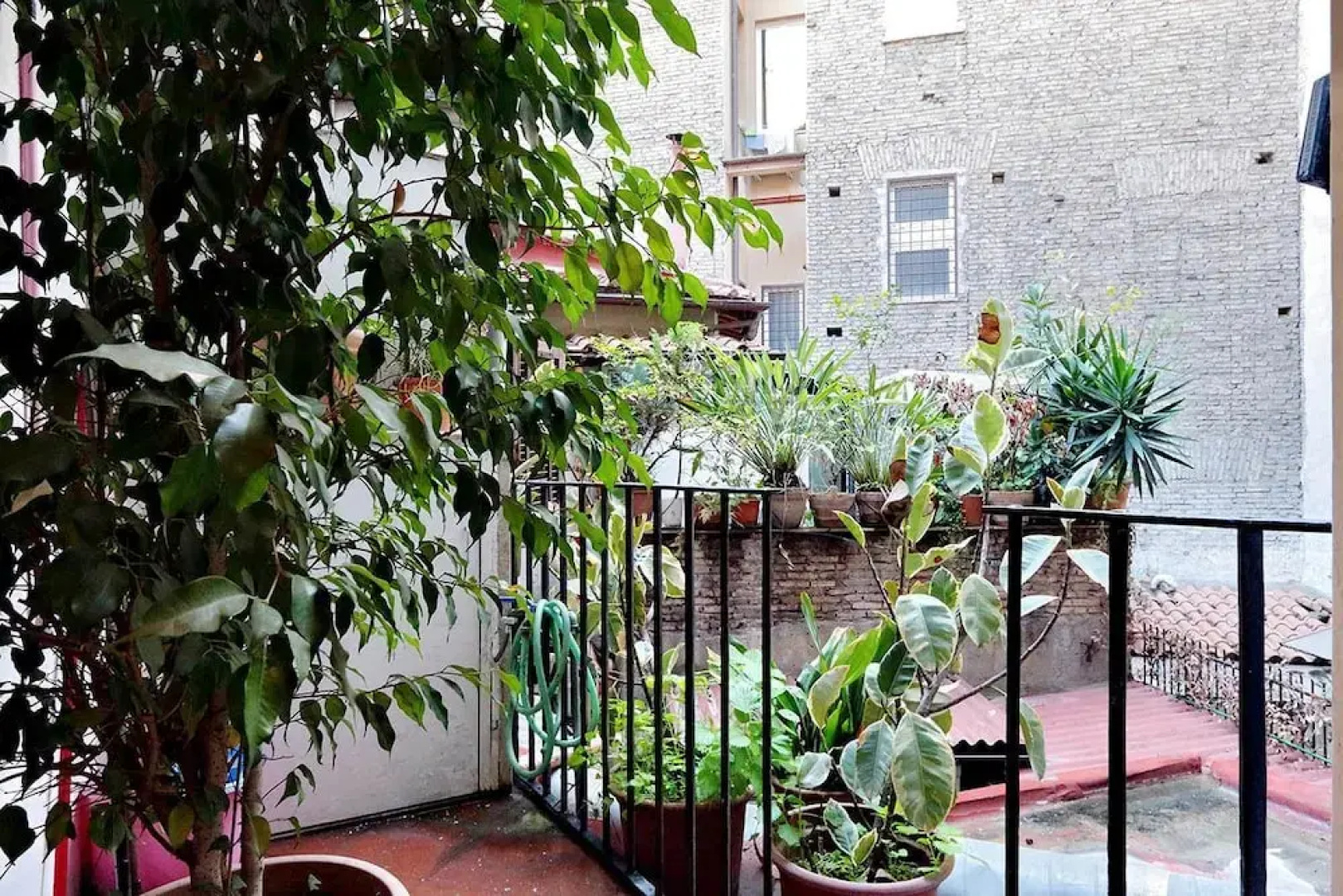 Monti Colosseum Apartment-Urbana