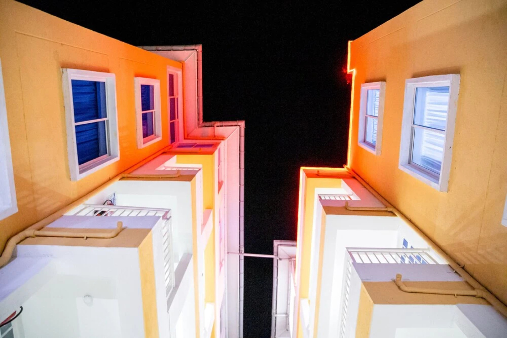 Santorina Home Suites