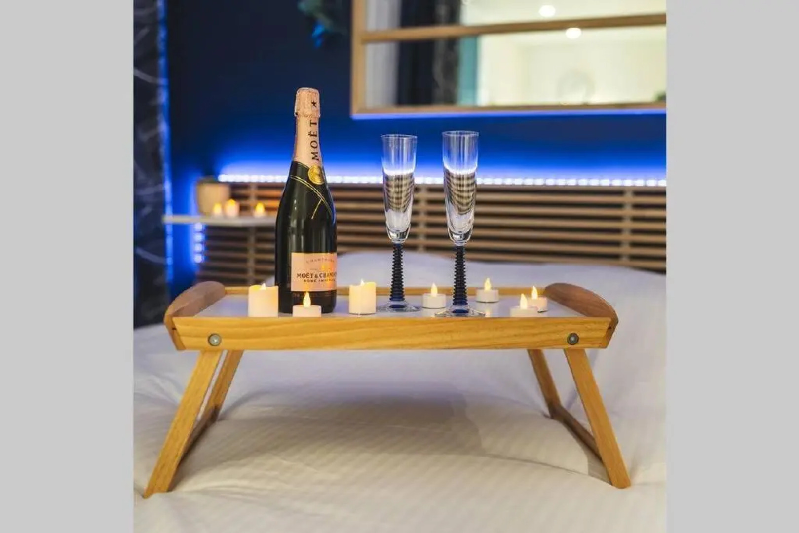 Mon Nid d'Amour - Jacuzzi Privatif - Centre Ville du Mans