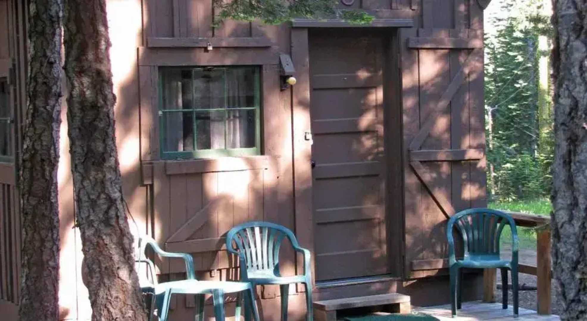 Gold Lake Lodge