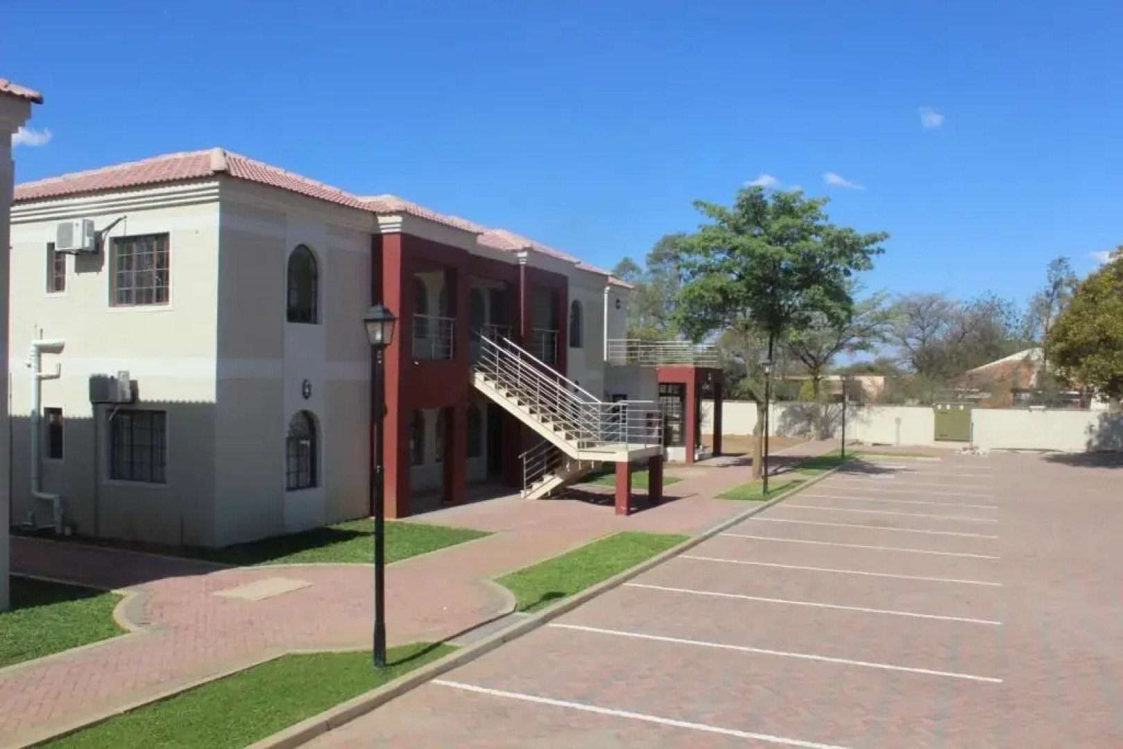 Nicopolis Self-Catering Apartments