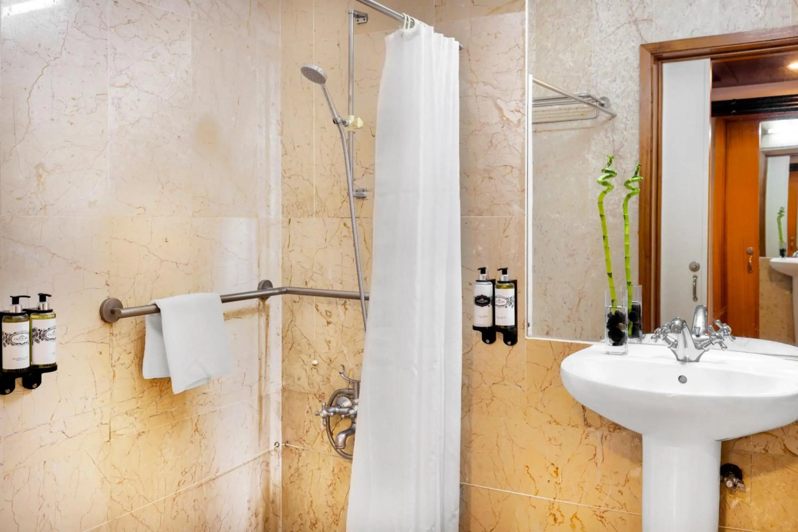 Pousada Forte da Horta - Historic Hotel